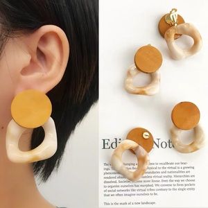 ✨3 for $27 | Clip Earring Acrylic + Wood